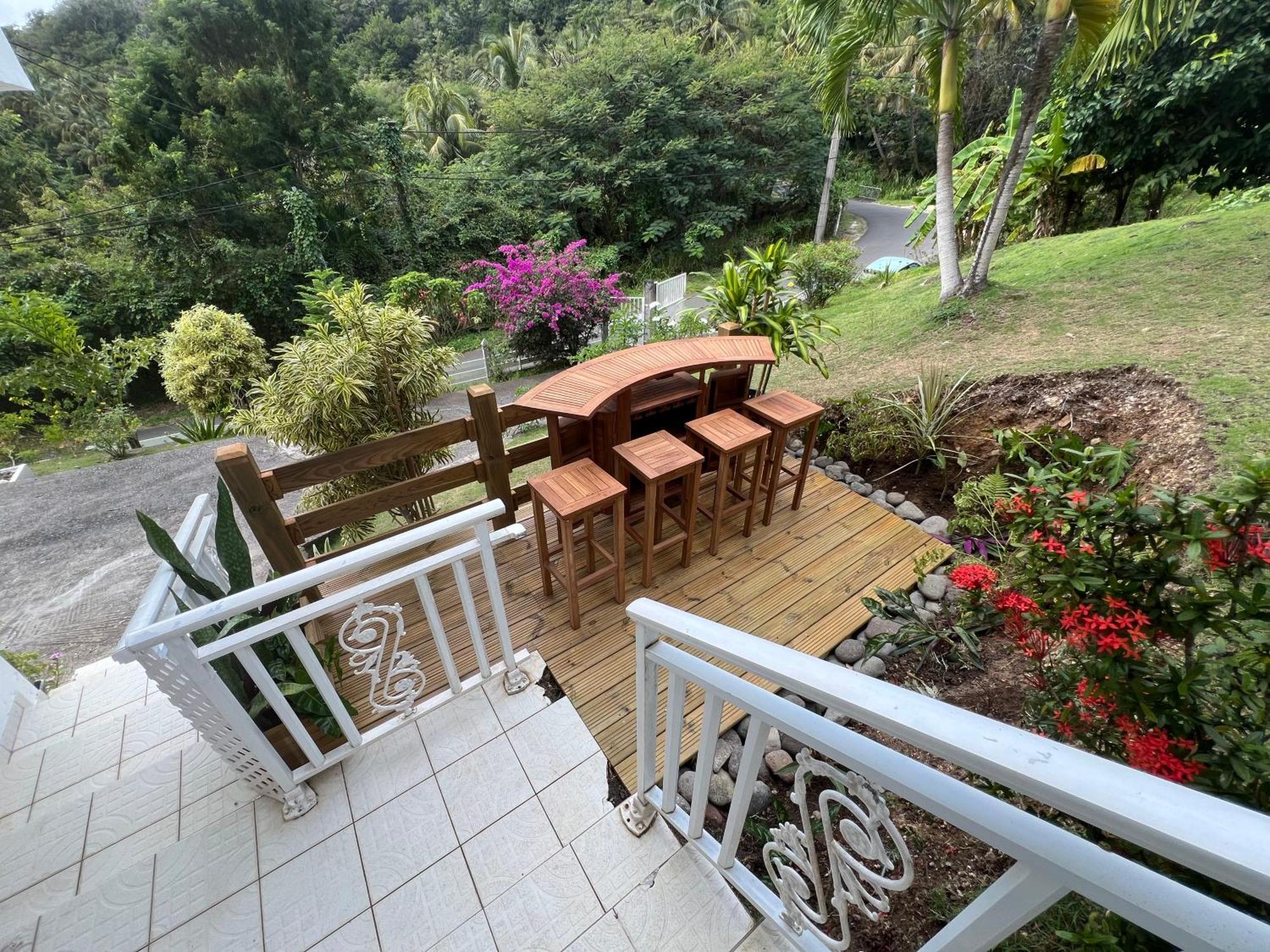 Appartamento Oasisse Vieux-Fort Esterno foto